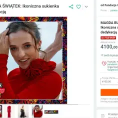 Iga Świątek w czerwonej sukience wspiera WOŚP z autografem